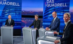 Die Spitzenkandidaten Olaf Scholz (SPD), Robert Habeck (Grüne), Friedrich Merz (CDU) und Alice ...