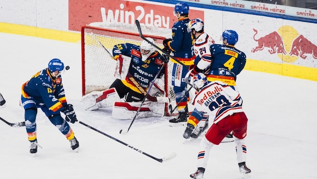 Asiago's goal was nailed shut for long stretches. (Bild: Heiko Mandl - EC Red Bull Salzbu)