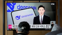 Vor allem der mögliche Zugriff der chinesischen Regierung auf Nutzerdaten von DeepSeek bereitet den Behörden Sorgen. (Bild: AP/Ahn Young-joon)