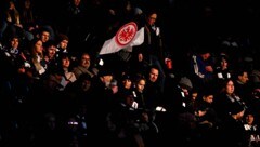 Frankfurt-Fans (Archivbild) (Bild: APA/AFP/Kirill KUDRYAVTSEV)