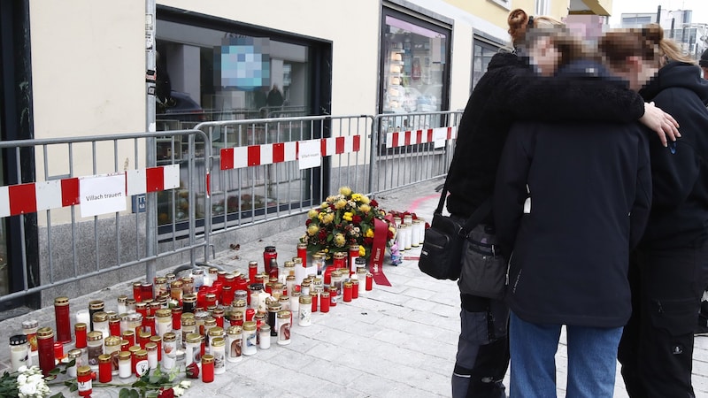 Tiefe Trauer in Villach (Bild: APA/GERD EGGENBERGER, Krone KREATIV)