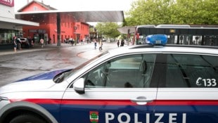 Nichts Ungewöhnliches: Polizeieinsatz am Bahnhof Dornbirn.