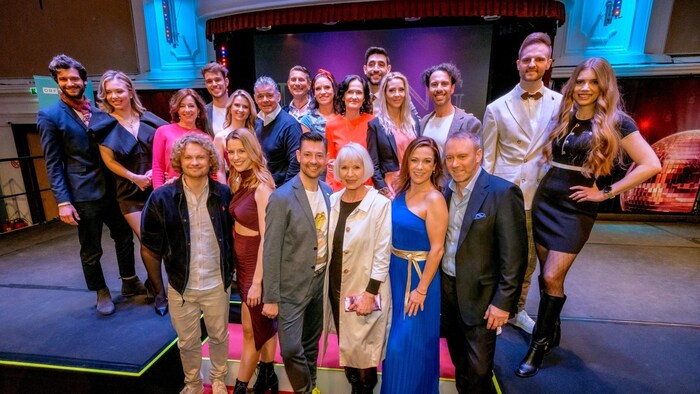 The "Dancing Star 2025" with her dance partners