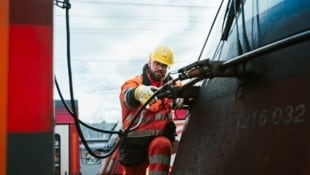 Alleine heuer stellen die ÖBB 356 Mitarbeiter für den Verschub ein. (Bild: ÖBB / Lukas Leonte)