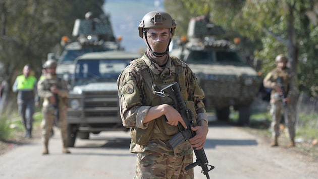 Lebanese troops return to the south. (Bild: WAEL HAMZEHEPA)