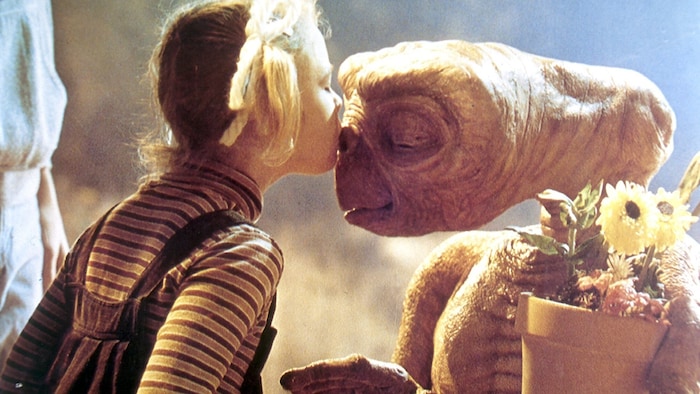 Drew Barrymore once became a star with the movie "E.T.".