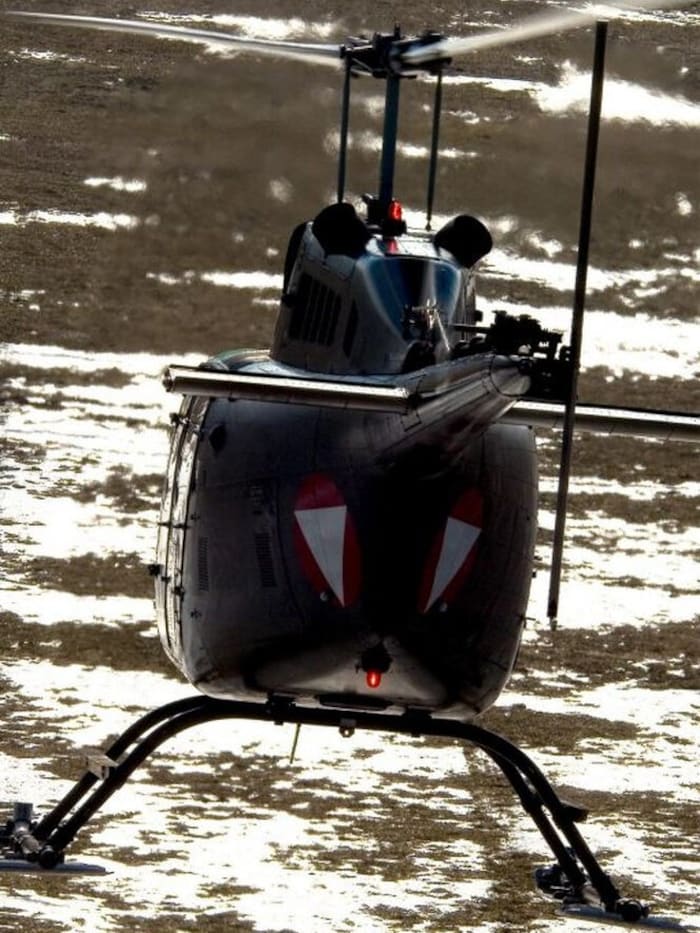 Die Piloten setzten sofort zur Landung an, um vor Ort Erste Hilfe zu leisten (Symbolbild).