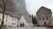 Das Mädchenheim Martinsbühel bei Zirl war für viele Heimkinder ein Ort des Schreckens. 