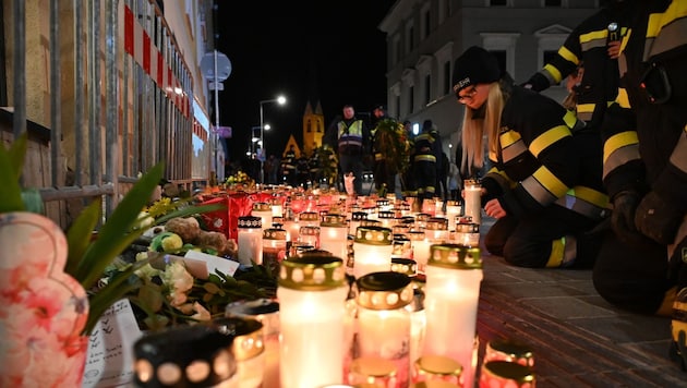 Mehr als 4000 Menschen trauerten beim Marsch in Villach um den getöteten 14-Jährigen. (Bild: Evelyn Hronek)