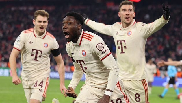 Alphonso Davies traf in der Nachspielzeit. (Bild: AFP/APA/Alexandra BEIER)