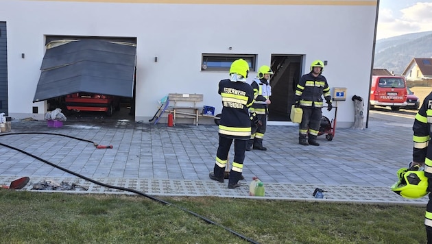 Einsatz für zwei Feuerwehren im Mürztal (Bild: BFMZ/FF Mitterdorf)