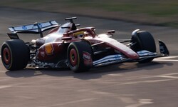 Lewis Hamilton im neuen Ferrari SF-25