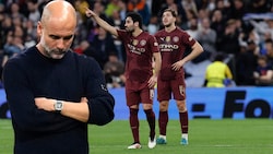 Große Enttäuschung bei Pep Guardiola (li.) und seinen Schützlingen (Bild: Krone KREATIV/APA/AFP/OSCAR DEL POZO, AP/Manu Fernandez)