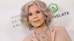 Jane Fonda fühlt sich mit fast 87 Jahren jünger „als in meinen 20ern“. (Bild: AFP/Michael Tran)