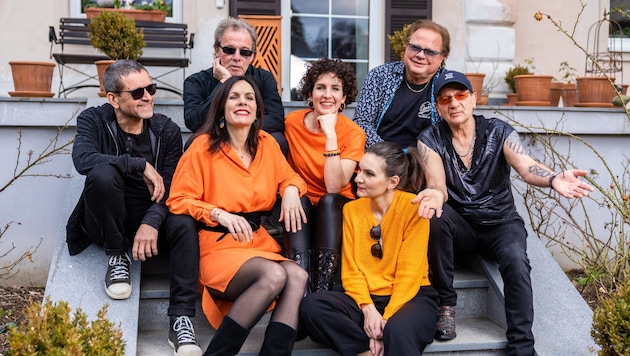 Opus und The Schick Sisters am 11.3. in Linz. (Bild: Manuel Hanschitz)