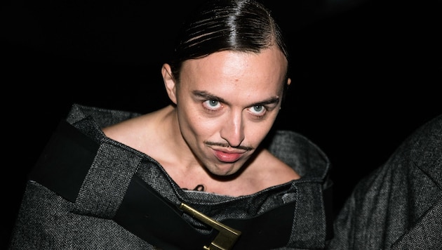 Rapper Tommy Cash from Estonia is causing trouble in Italy. (Bild: AFP)