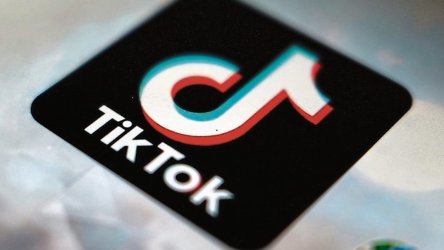 Der Algorithmus entscheidet darüber, welche Videos den Nutzern als Nächstes angezeigt werden. Er ist damit ein Grundstein des TikTok-Erfolgs. (Bild: AP/Copyright 2020 The Associated Press. All rights reserved)