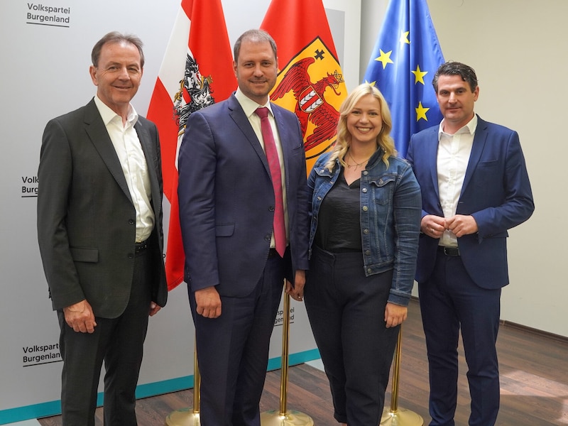 Nikolaus Berlakovich (left), President of the Chamber of Agriculture, sees an urgent need for action. (Bild: ÖVP Burgenland)