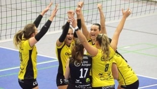 Die Linzer Volleyballerinnen starten in die Play-offs der AVL. (Bild: Tröster Andreas)