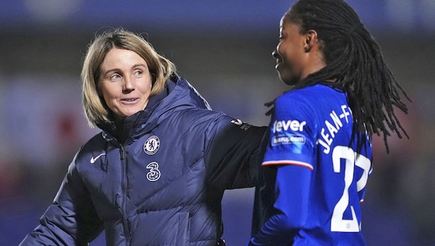 Chelsea-Trainerin Sonia Bompastor (Bild: Adam Davy)