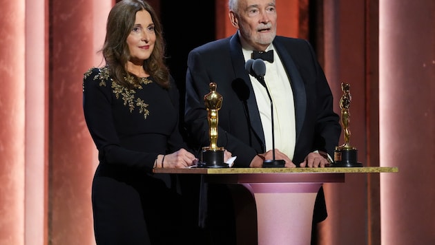 Barbara Brocoli and Michael G. Wilson (Bild: Chris Pizzello/Invision/AP)