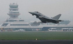 Am Flughafen in Linz-Hörsching werden am Freitag drei Eurofighter erwartet. Von dort aus wird ...