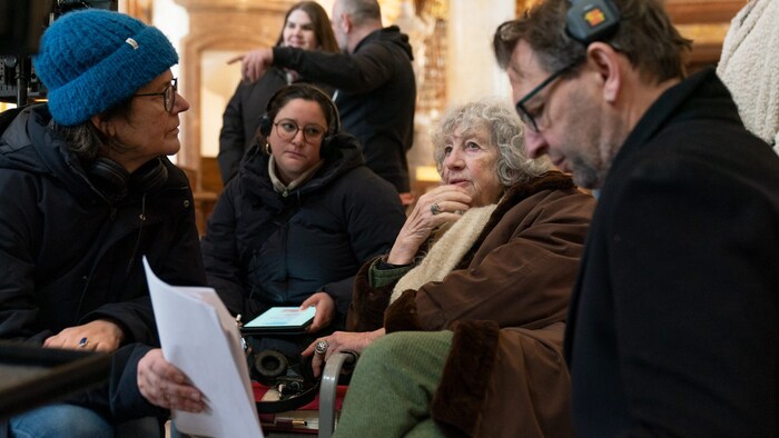 Anette Fleming (künstlerische Assistenz), Roxanne Peguet (Skript), Ulrike Ottinger (Regie), ...