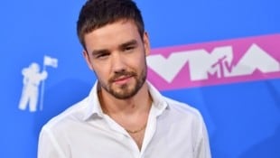 Nach dem Tod von Liam Payne drohen zwei Personen 15 Jahre Haft. Sie sollen den Popstar mit Kokain versorgt haben. (Bild: Photo by ANGELA WEISS / AFP)