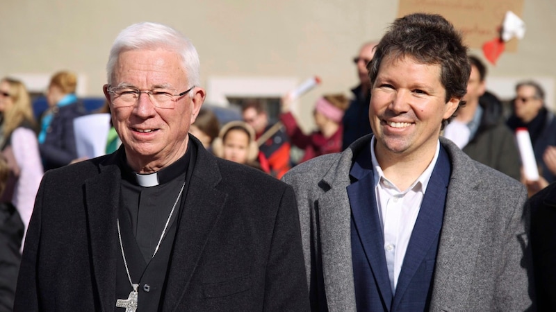 Erzbischof Franz Lackner und Schuldirektor Christoph Sebald (Bild: Tröster Andreas)