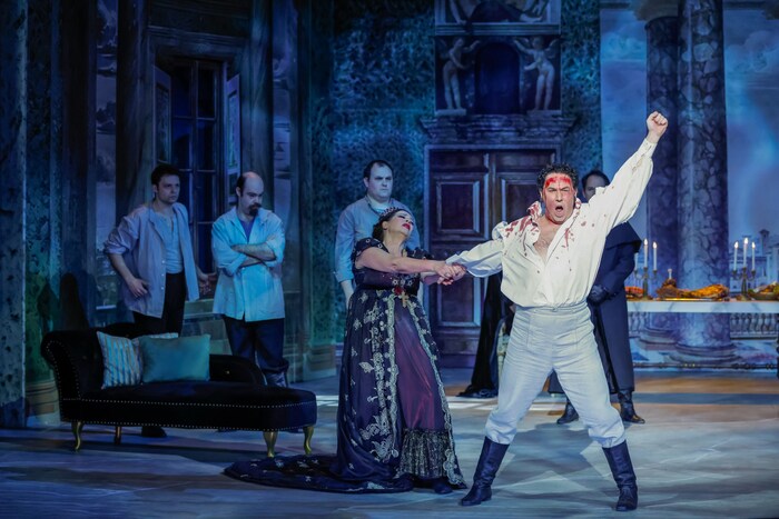 Drama, Baby, Drama: Floria Tosca (Ushakova) mit „Cavaradossi“ Eric Reddet