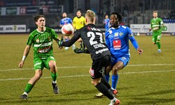Claudy M‘Buyi (re.) traf zum 1:0 gegen die Austria.