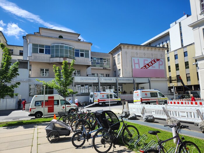 Auf der Grazer Uniklinik sind aktuell „nur“ 244 Betten gesperrt, der Personalmangel hat sich ...
