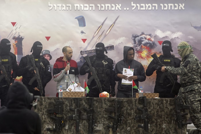 Shoham und die Langzeitgeisel Avera Mengistu sind mittlerweile in Israel angekommen.