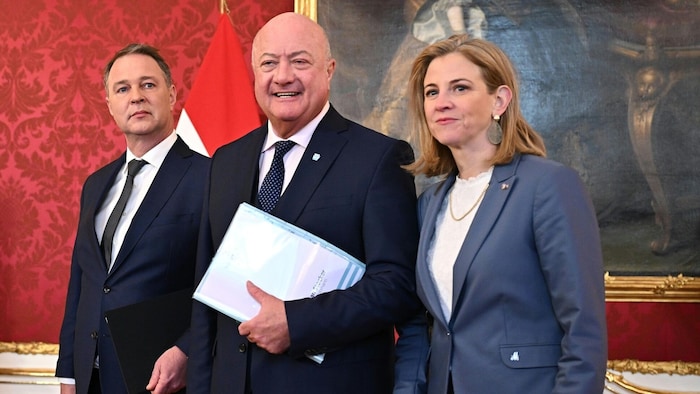 Andreas Babler (SPÖ), Christian Stocker (ÖVP) und Beate Meinl-Reisinger (NEOS)