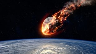 Und schon wieder rast ein Asteroid auf die Erde zu! Einschlagen könnte „2024 YR4“ am 22. Dezember 2032, die Wahrscheinlichkeit ist aber eher gering. (Bild: stock.adobe.com/Vadimsadovski)