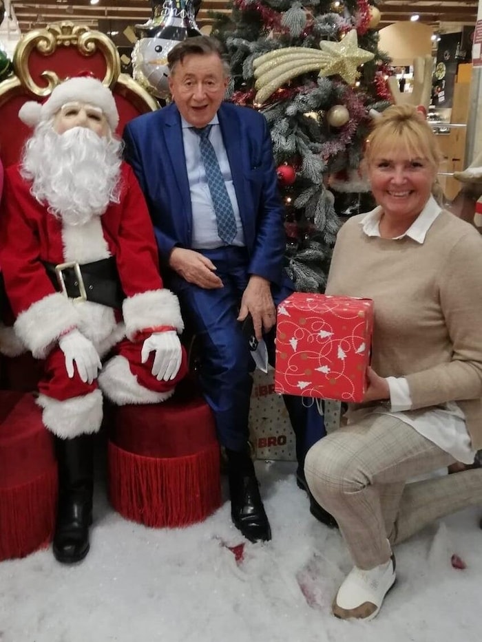 Heute noch richtet die Großpetersdorferin Events in der Lugner City aus. Mit Mörtel verband sie ...