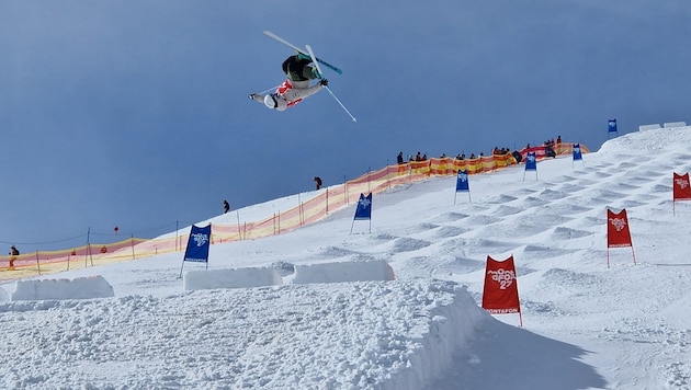 The spectators were treated to a great show in fantastic weather on the Golm. (Bild: Peter Weihs)