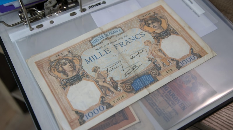 Extragroße 1000 französische Francs (Bild: Tröster Andreas)