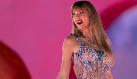 Popstar Taylor Swift zählt zu den Prominenten, die unerlaubt für einen KI-Chatbot von Meta ...