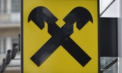 Wer kennt es nicht, das Logo mit dem Giebelkreuz.