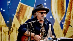 Eine eigene Karriere, die sich mitunter auf Bob Dylan beruft: Wolfgang Niedecken (Bild: Tina Niedecken)