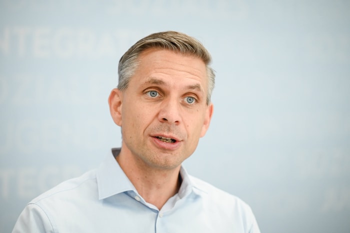 Wolfgang Hattmannsdorfer, Linz: Über den verheirateten Linzer und Vater von Florian und Fabian ...