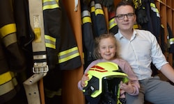 Papa Stefan Schuller mit Tochter Celine.