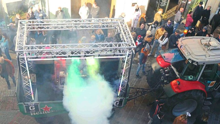 Ein Partytruck in der Fußgängerzone in Eisenstadt.