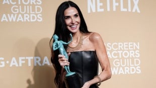 Demi Moore darf sich über einen SAG-Award freuen. Folgt nächste Woche der Oscar? (Bild: Jordan Strauss/Invision)