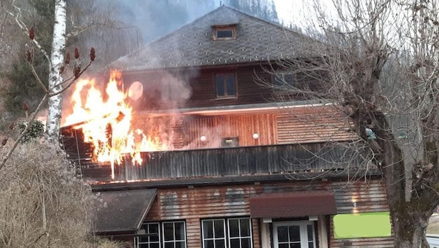 61 Feuerwehrmänner aus Großreifling, Kichenlandl und Mooslandl waren im Einsatz. (Bild: GRADER A08)