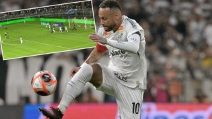 Neymar zeigte groß auf.
