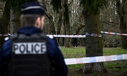Im südfranzösischen Nimes hat die Polizei wegen Drogengewalt eine Ausgangssperre für Kinder und ...