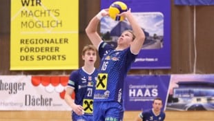 Der 20-jährige Lukas Glatz beweist Woche für Woche sein feines Händchen im  Umgang mit dem Volleyball. (Bild: GEPA)