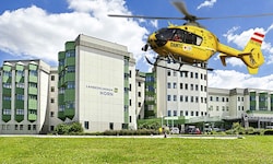 Mit dem Christophorus-Hubschrauber wurde Annemarie W. von Horn zur lebensrettenden Operation ...